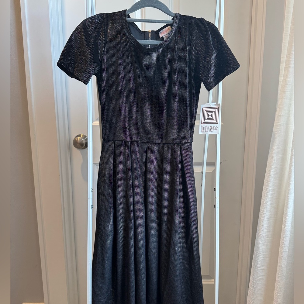 XS Amelia elegant Lularoe black velvet with gold stitching and pockets NWT